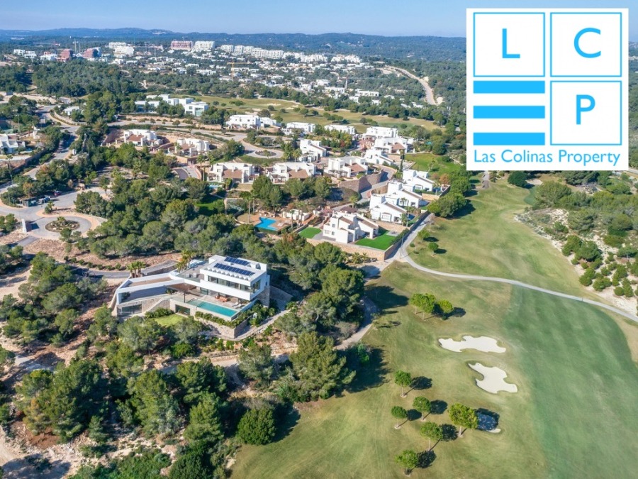 Las Colinas golf new villas and apartments